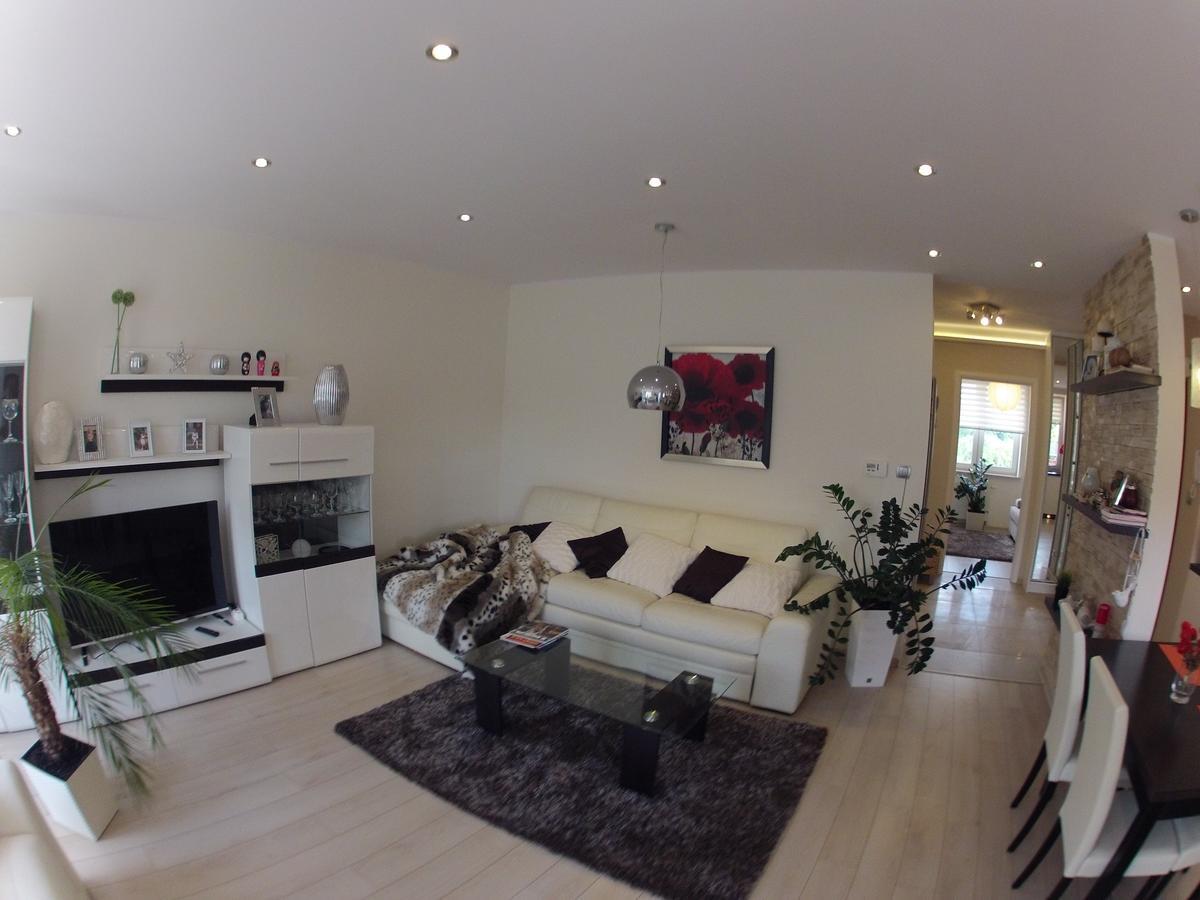 דירות ואלבריץ' Apartament Alicja מראה חיצוני תמונה