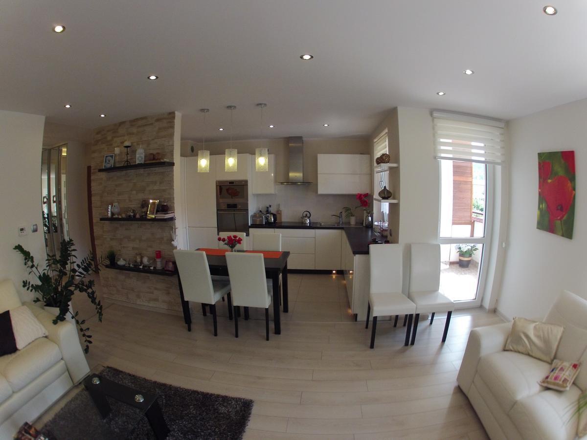 דירות ואלבריץ' Apartament Alicja מראה חיצוני תמונה