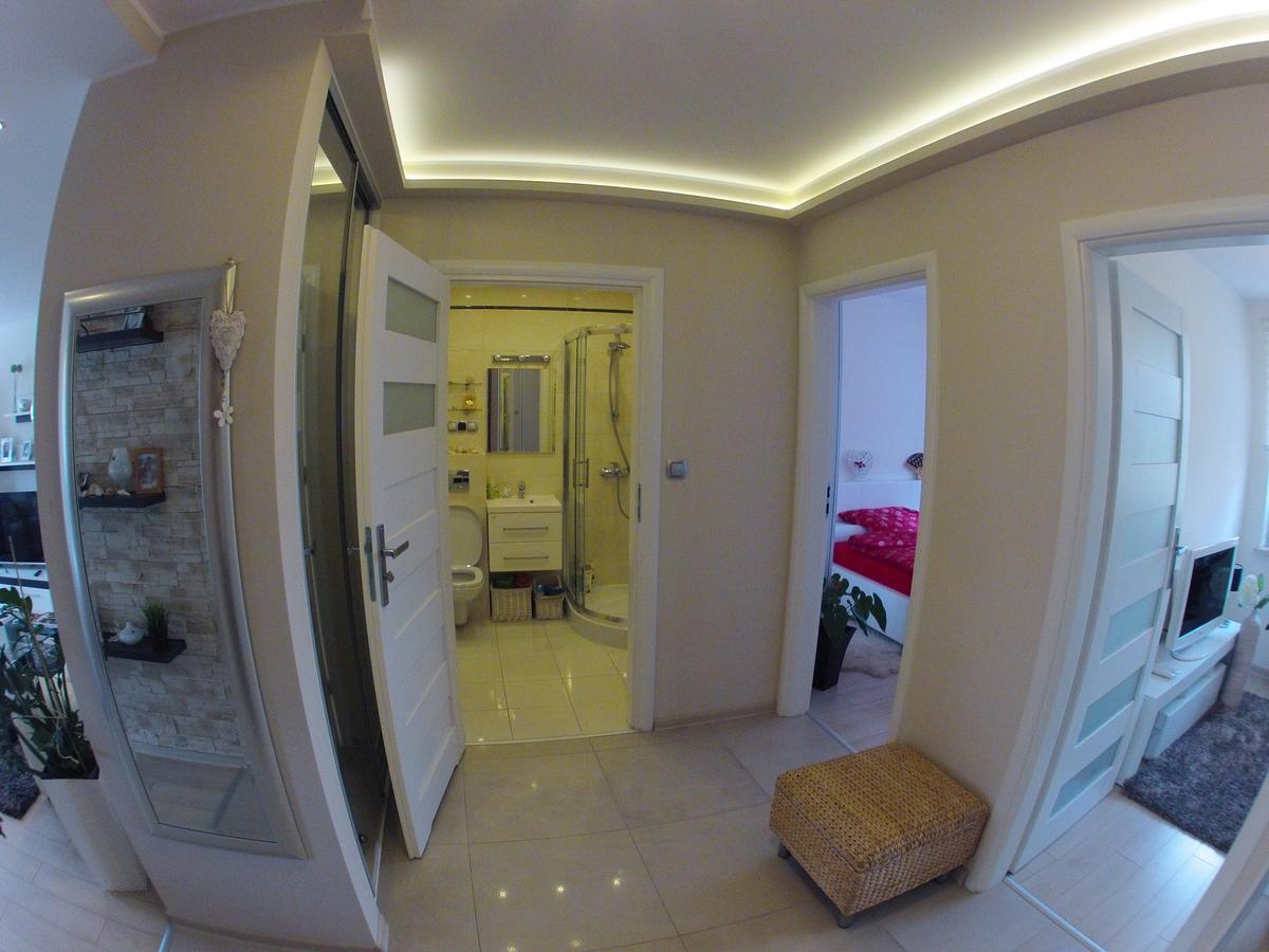 דירות ואלבריץ' Apartament Alicja מראה חיצוני תמונה